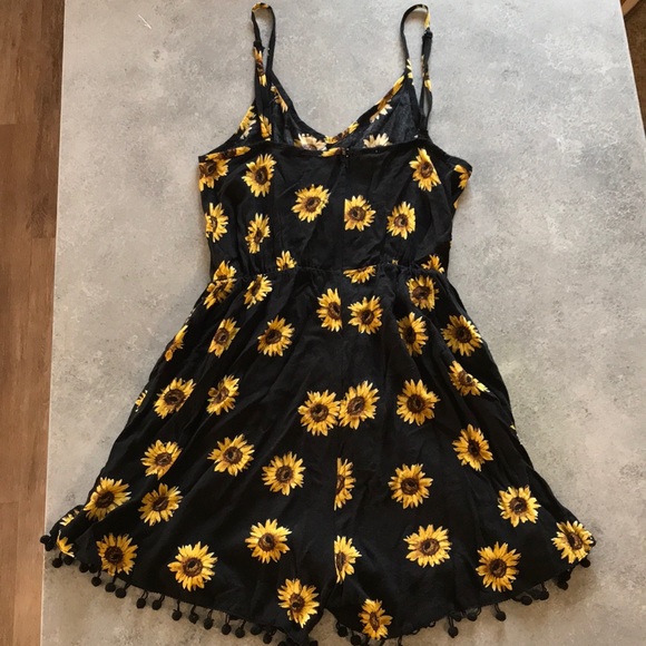 Sunflower Romper - Picture 3 of 6